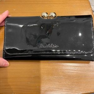 Ted baker wallet